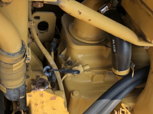 ขายรถดันดิน CAT D4H (4,XXX ชั่วโมง) นำเข้าเองจากญี่ปุ่น สภาพสวยพร้อมใช้งาน มีVDOการทำงานครับ