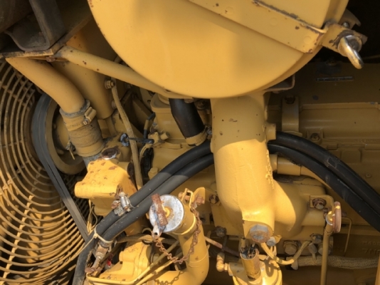 ขายรถดันดิน CAT D4H (4,XXX ชั่วโมง) นำเข้าเองจากญี่ปุ่น สภาพสวยพร้อมใช้งาน มีVDOการทำงานครับ