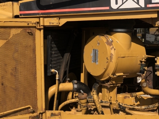 ขายรถดันดิน CAT D6R นำเข้าเองจากญี่ปุ่น สภาพสวยพร้อมใช้งาน มีVDOการทำงานครับ
