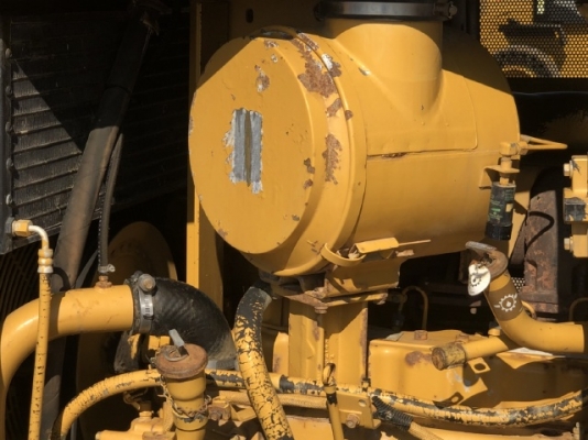 ขายรถดันดิน CAT D6R นำเข้าเองจากญี่ปุ่น สภาพสวยพร้อมใช้งาน มีVDOการทำงานครับ