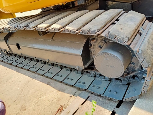 KOMATSU รุ่นPC40 MR-1 * มีตู้เก๋ง *