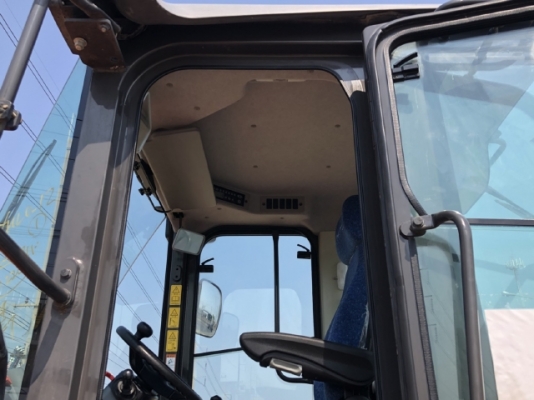 ขายรถตักล้อยาง HITACHI ZW220-5B (เทียบเท่า WA380-7) ปี 2016 นำเข้าเองจากญี่ปุ่น มีVDOการทำงานครับ ขายรถตักล้อยาง HITACHI ZW220-5B (เทียบเท่า WA380-7) ปี 2016 นำเข้าเองจากญี่ปุ่น มีVDOการทำงานครับ