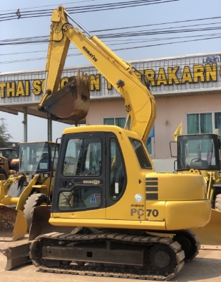 ขายรถขุด KOMATSU PC70-7 รถนอกนำเข้าเองจากญี่ปุ่น สภาพสวยพร้อมใช้ มีVDOการทำงานครับ