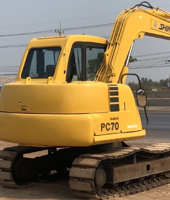 ขายรถขุด KOMATSU PC70-7 รถนอกนำเข้าเองจากญี่ปุ่น สภาพสวยพร้อมใช้ มีVDOการทำงานครับ
