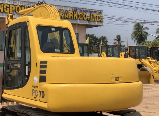ขายรถขุด KOMATSU PC70-7 รถนอกนำเข้าเองจากญี่ปุ่น สภาพสวยพร้อมใช้ มีVDOการทำงานครับ