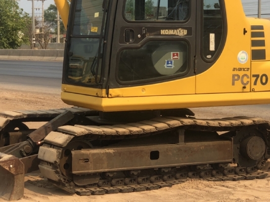 ขายรถขุด KOMATSU PC70-7 รถนอกนำเข้าเองจากญี่ปุ่น สภาพสวยพร้อมใช้ มีVDOการทำงานครับ