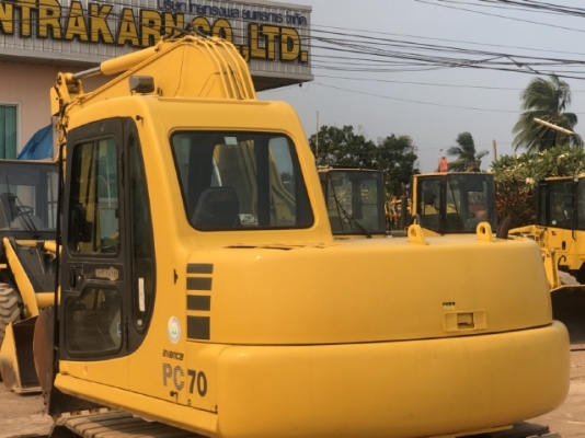 ขายรถขุด KOMATSU PC70-7 รถนอกนำเข้าเองจากญี่ปุ่น สภาพสวยพร้อมใช้ มีVDOการทำงานครับ