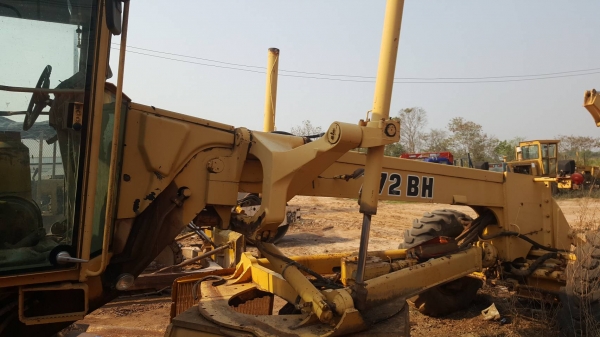 ขายตามสภาพ รถเกรด JOHN DEERE 772 BH ขับเคลื่อน 6WD เครื่องพังยังไม่ได้ซ่อม เอกสารใบซื้อขาย ราคาต่อรองได้ครับ ขายตามสภาพ รถเกรด JOHN DEERE 772 BH ขับเคลื่อน 6WD เครื่องพังยังไม่ได้ซ่อม เอกสารใบซื้อขาย ราคาต่อรองได้ครับ