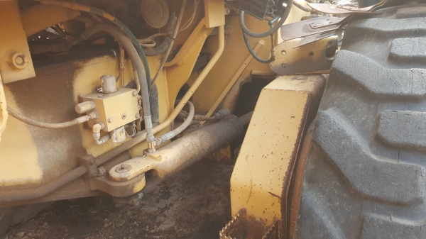 ขายตามสภาพ รถเกรด JOHN DEERE 772 BH ขับเคลื่อน 6WD เครื่องพังยังไม่ได้ซ่อม เอกสารใบซื้อขาย ราคาต่อรองได้ครับ ขายตามสภาพ รถเกรด JOHN DEERE 772 BH ขับเคลื่อน 6WD เครื่องพังยังไม่ได้ซ่อม เอกสารใบซื้อขาย ราคาต่อรองได้ครับ