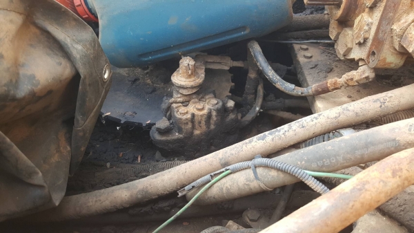 ขายตามสภาพ รถเกรด JOHN DEERE 772 BH ขับเคลื่อน 6WD เครื่องพังยังไม่ได้ซ่อม เอกสารใบซื้อขาย ราคาต่อรองได้ครับ ขายตามสภาพ รถเกรด JOHN DEERE 772 BH ขับเคลื่อน 6WD เครื่องพังยังไม่ได้ซ่อม เอกสารใบซื้อขาย ราคาต่อรองได้ครับ