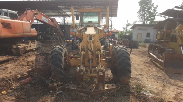 ขายตามสภาพ รถเกรด JOHN DEERE 772 BH ขับเคลื่อน 6WD เครื่องพังยังไม่ได้ซ่อม เอกสารใบซื้อขาย ราคาต่อรองได้ครับ ขายตามสภาพ รถเกรด JOHN DEERE 772 BH ขับเคลื่อน 6WD เครื่องพังยังไม่ได้ซ่อม เอกสารใบซื้อขาย ราคาต่อรองได้ครับ