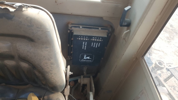 ขายตามสภาพ รถเกรด JOHN DEERE 772 BH ขับเคลื่อน 6WD เครื่องพังยังไม่ได้ซ่อม เอกสารใบซื้อขาย ราคาต่อรองได้ครับ ขายตามสภาพ รถเกรด JOHN DEERE 772 BH ขับเคลื่อน 6WD เครื่องพังยังไม่ได้ซ่อม เอกสารใบซื้อขาย ราคาต่อรองได้ครับ