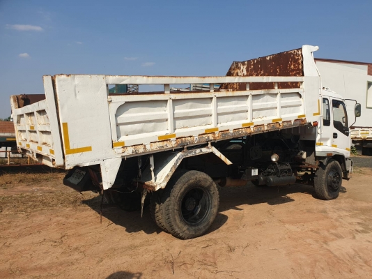 6ล้อดั้ม ISUZU DECA 195 ปี.39 กระบะยาว 5.10 ม.ช่วงล้อ 4.10 ม. สนใจโทรครับ.0813531946 ต่อ.บางนา รับชม