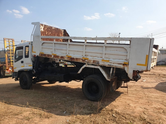 6ล้อดั้ม ISUZU DECA 195 ปี.39 กระบะยาว 5.10 ม.ช่วงล้อ 4.10 ม. สนใจโทรครับ.0813531946 ต่อ.บางนา รับชม