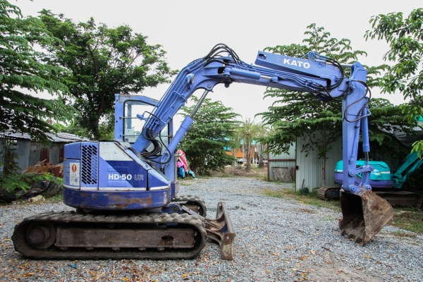 ขายรถแม็กโคร KATO HD-50 UR มี VDO ทดลองขับให้ดู เก่านอกสนใจติดต่อ 086-324-1992