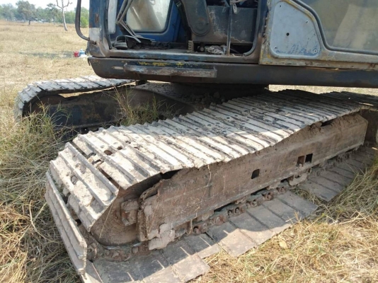 ขาย kobelco รุ่น sk200 รถพร้อมใช้งาน เอกสารซื้อขาย สนใจโทร 0642215624 ขาย kobelco รุ่น sk200 รถพร้อมใช้งาน เอกสารซื้อขาย สนใจโทร 0642215624