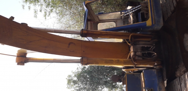 ขายแยกอะไหล่ โกเบลโก้ SK200