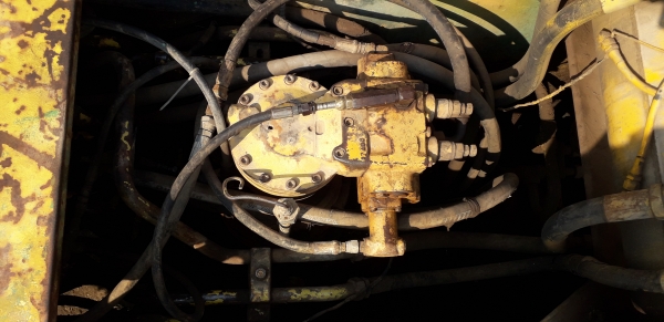 ขายแยกอะไหล่ โกเบลโก้ SK200