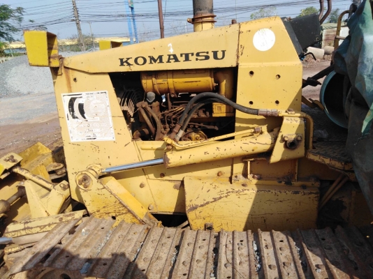 ขายรถแทรกเตอร์ KOMATSU D20P-6 สวยเดิมๆ