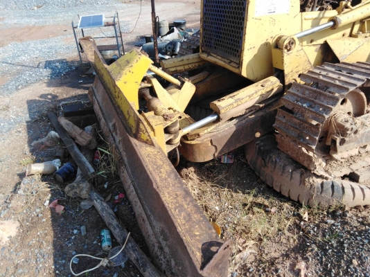 ขายรถแทรกเตอร์ KOMATSU D20P-6 สวยเดิมๆ