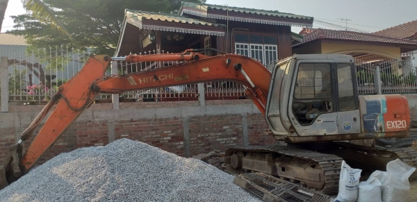 แบคโฮ HITACHI  PC120