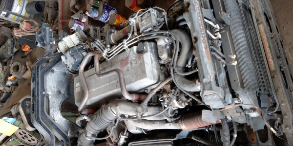Engine Hino E13C
