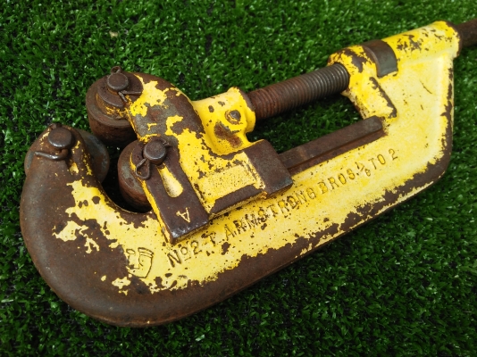 คัดเตอร์ตัดท่อ Armstrong bros tool No. 2-T made in U.S.A.