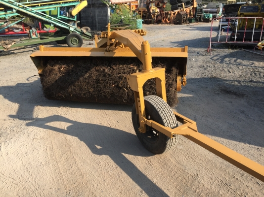 รถพ่วงกวาดถนน