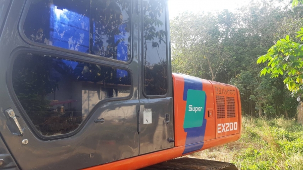 ขาย HITACHI EX200-3 ขาย HITACHI EX200-3