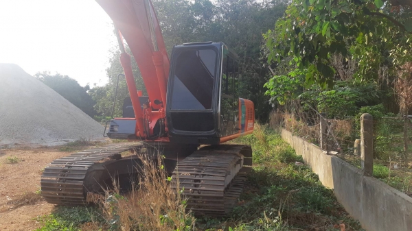 ขาย HITACHI EX200-3