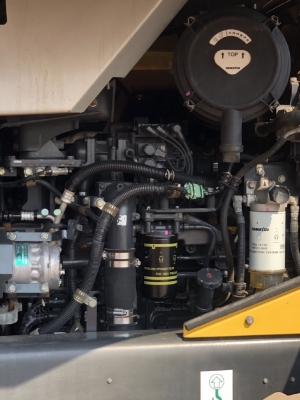 ขายรถตักล้อยาง KOMATSU WA320-7 ปี 2015 นำเข้าเองจากญี่ปุ่น สภาพสวยพร้อมใช้ มีVDOการทำงานครับ