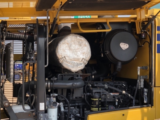 ขายรถตักล้อยาง KOMATSU WA380-6 ปี 2013 นำเข้าเองจากญี่ปุ่น สภาพสวยพร้อมใช้งาน มีVDOการทำงานครับ
