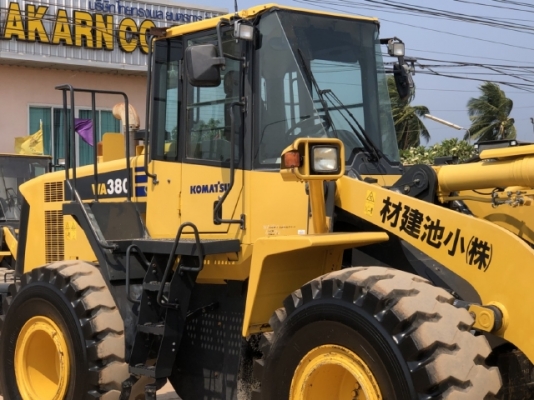 ขายรถตักล้อยาง KOMATSU WA380-6 ปี 2013 นำเข้าเองจากญี่ปุ่น สภาพสวยพร้อมใช้งาน มีVDOการทำงานครับ