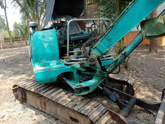 KOMATSU PC30-7 สภาพสวยพร้อมใช้งานคอม10,000 ราคาไปต่อรองกันเอง