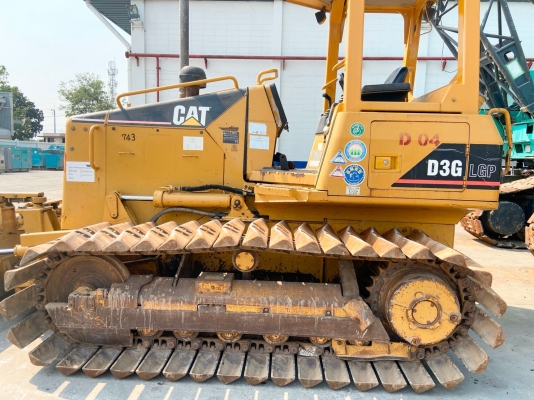 Caterpillar D3G ปี2007 นำเข้าจากญี่ปุ่น