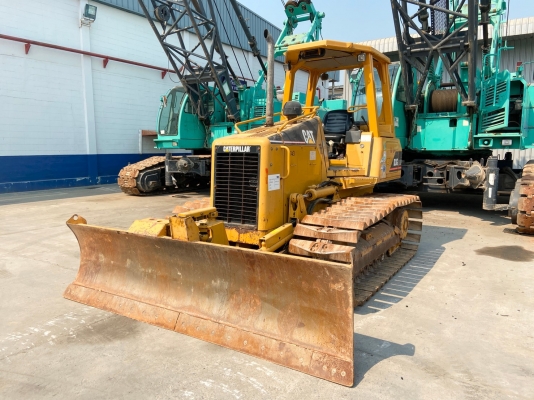 Caterpillar D3G ปี2007 นำเข้าจากญี่ปุ่น