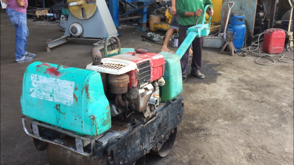 รถบดเดินตาม