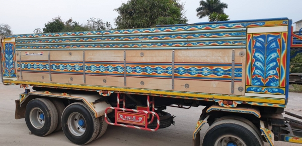 ลูกพ่วงดั้ม 3เพลายาว7เมตรอู่STปี57พื้นสวย ยางดี พร้อมใช้ ราคาเบาๆ ลูกพ่วงดั้ม 3เพลายาว7เมตรอู่STปี57พื้นสวย ยางดี พร้อมใช้ ราคาเบาๆ