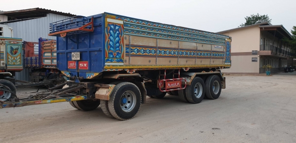 ลูกพ่วงดั้ม 3เพลายาว7เมตรอู่STปี57พื้นสวย ยางดี พร้อมใช้ ราคาเบาๆ ลูกพ่วงดั้ม 3เพลายาว7เมตรอู่STปี57พื้นสวย ยางดี พร้อมใช้ ราคาเบาๆ