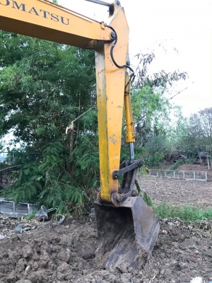 KOMATSU PC 200-5 ไฟฟ้าครบ.เอวแน่นๆอินวอยคอนโทนสั่นสนใจโทรมา081-6048274,088-1729993