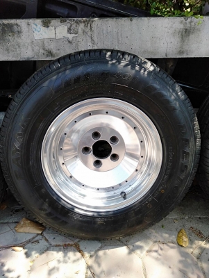ขายแม็ก Retro 5รู114 ขออบ14 off-32 พร้อมยางใหม่4เส้น