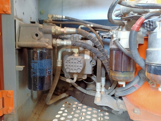 ขาย HITACHI ZX120-3. เก่านอกแท้  แทรคใหญ่  มีลายแย๊ก 5พันกว่าๆๆชั่วโมง  โทร 089-3818694 จ๊อย