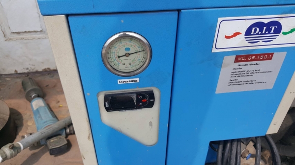 ปั้มสกรู ขนาด 15 แรงครบชุด ตามสภาพ