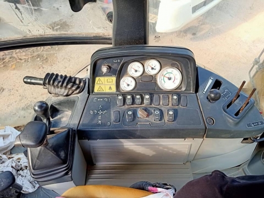 ตักหน้า ขุดหลัง CAT 422E สภาพดี พร้อมใช้งาน เล่มทะเบียน