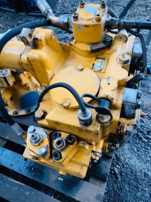 ปั๊มไฮดรอลิค CAT 320D มือสองแท้ถอด  #145,000บาท