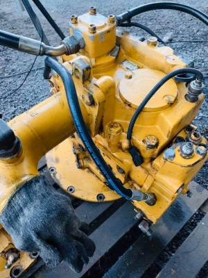 ปั๊มไฮดรอลิค CAT 320D มือสองแท้ถอด  #145,000บาท