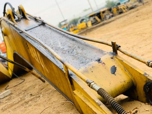 บูม อารม SK200มาครทรี  ราคา 45,000 บาท