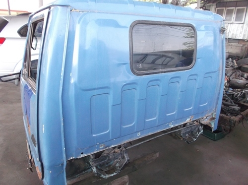 ขายหัวเก๋ง ISUZU NKR(หัวเล็ก) ยกหัวได้  ขาดกันชน