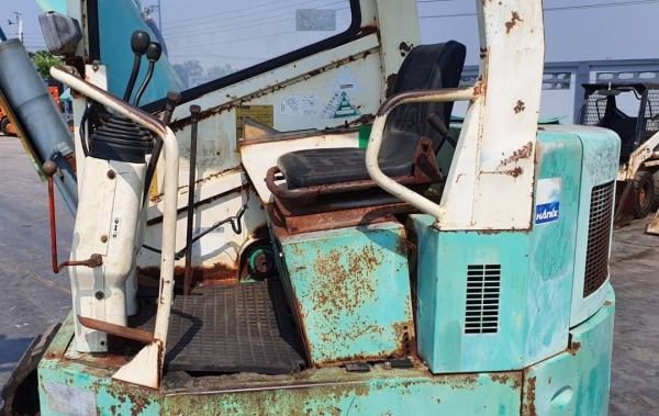 ขายด่วนราคาพิเศษ195,000฿รถแบคโฮมิสซูฮานีคH58เทียบเท่าPC50เครื่องมิสซูตัวใหม่4สูบคอลโทลสั้นปั่มนี้วรถนอกเพิ่งนำเข้ามาใหม่ยังไม่เคยใช้งานในเมืองไทยเลย ขายด่วนราคาพิเศษ195,000฿รถแบคโฮมิสซูฮานีคH58เทียบเท่าPC50เครื่องมิสซูตัวใหม่4สูบคอลโทลสั้นปั่มนี้วรถนอกเพิ่งนำเข้ามาใหม่ยังไม่เคยใช้งานในเมืองไทยเลย