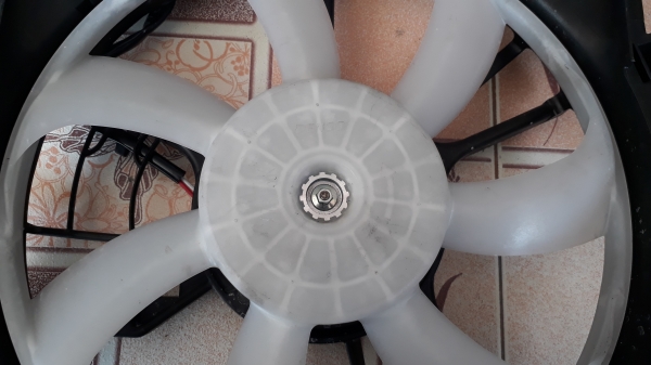 มอเตอร์ พัดลมหม้อน้ำ TOYOTA DENSO แท้ มือสองจากญี่ปุ่น